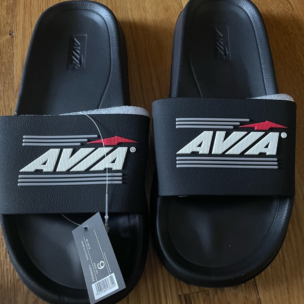 Avia Black Slide with White Logo and Red Accent